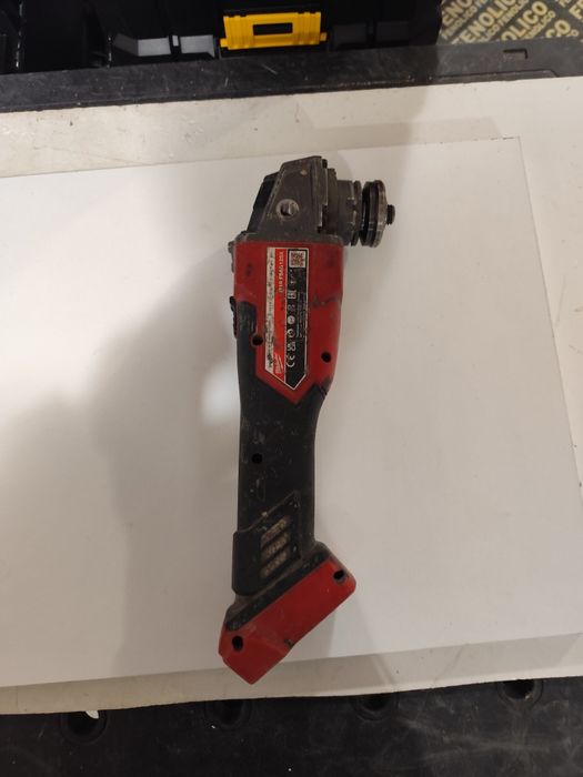 Безчетков акумулаторен ъглошлайф Милуоки Milwaukee M18 FSAG125XB