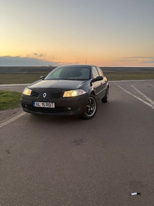 Renault  megan  2