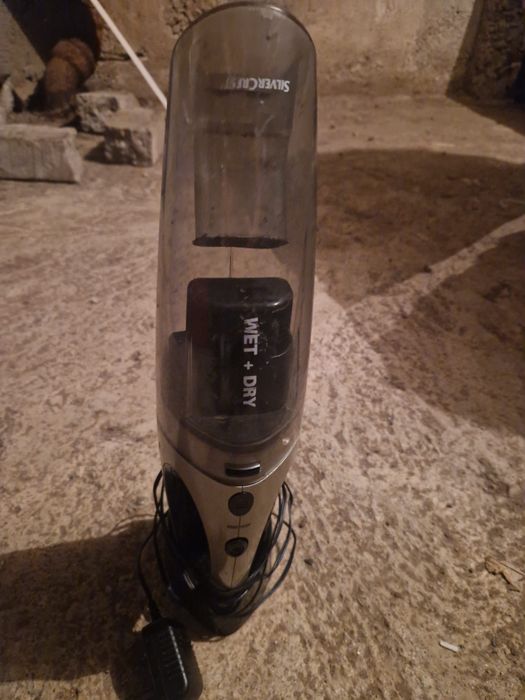 Aspirator mașina