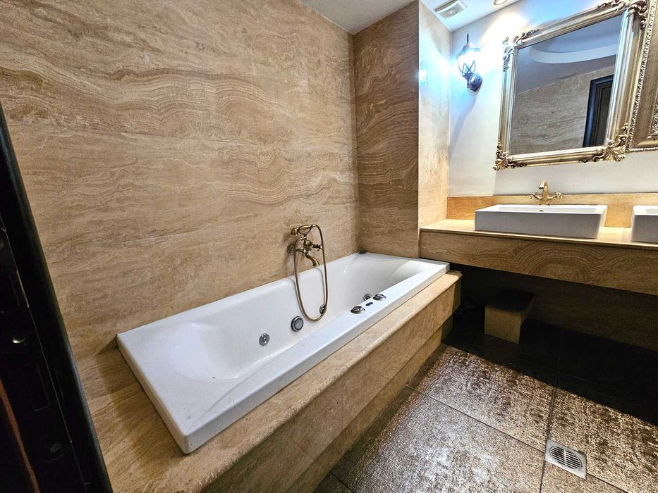 ПРОДАВА се самостоятелна къща 328кв.м в ПОТАМУДИЯ на Кавала (код 8071)