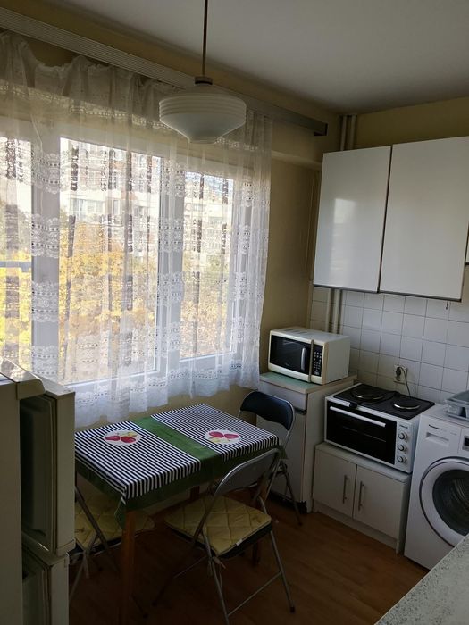 Едностаен апартамент в ж.к. Люлин 6.