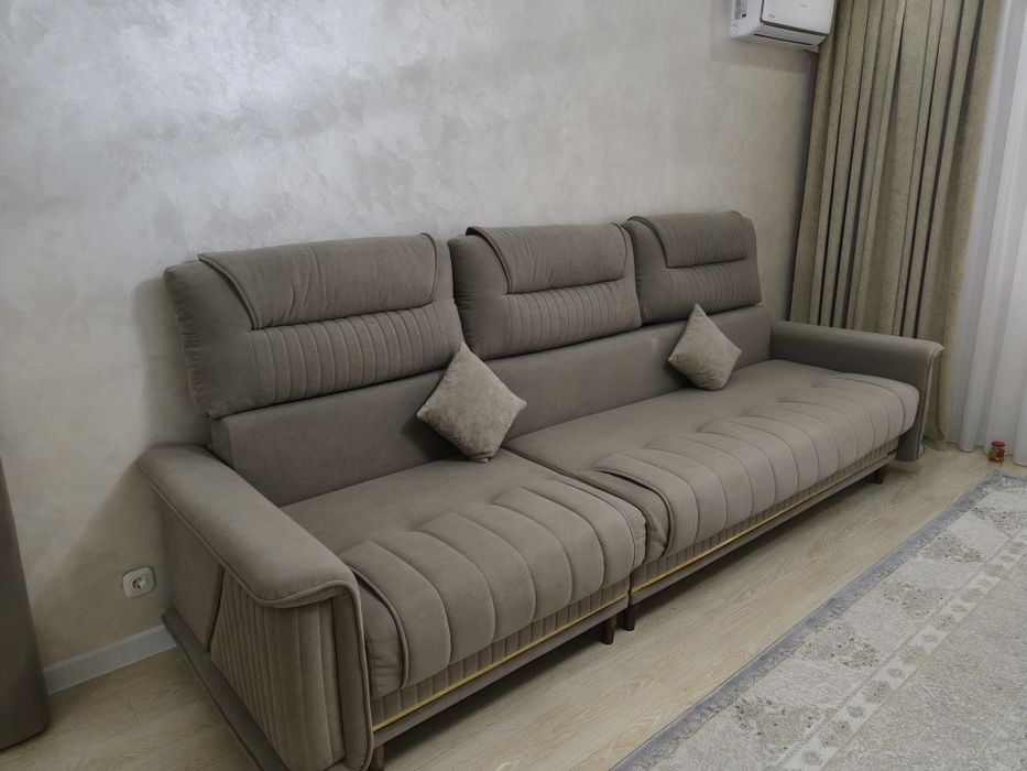 Продаётся диван б/у 1 год