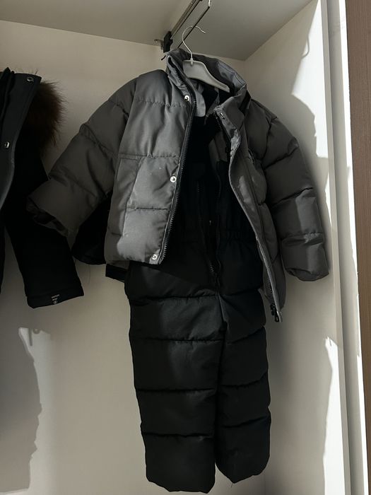 Продам детскую куртку