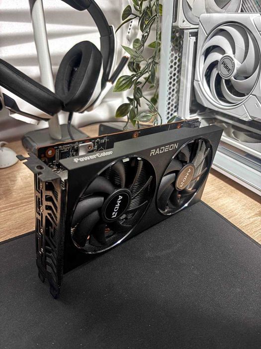 Геймърски компютър Ryzen 5600X/RX6600 8GB/16 Ram/500 ssd/1TB HDD/750W
