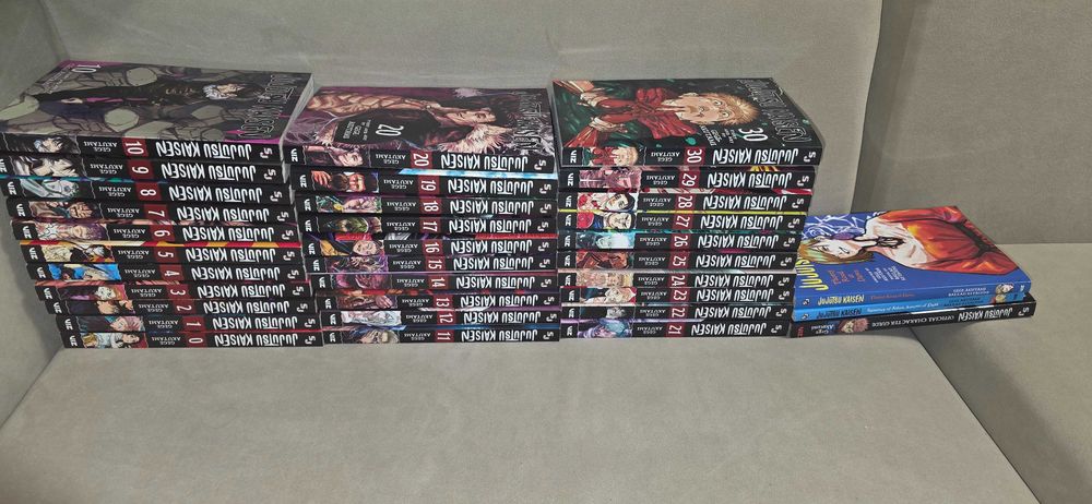 Cărți manga Jujutsu Kaisen vol 0-30 45/buc.