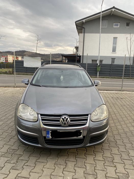 VW Golf 5 Variant 1.9 TDI 105cp – climatronic, încălzire scaune, fiabil