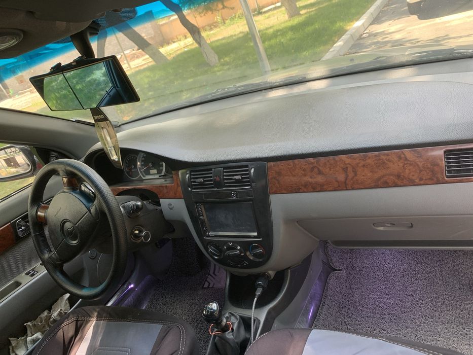 Srochniy Lasetti 1.8 MT 2009 ideal