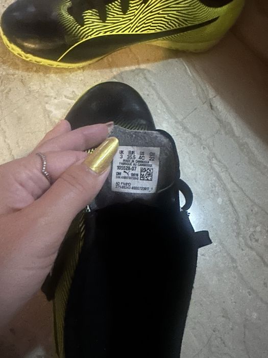 Ghete fotbal Puma 35,5