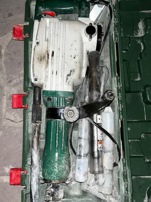 Продам отбойный молоток