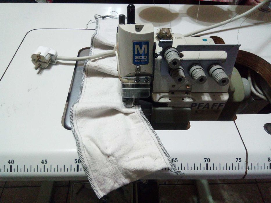 Masina de cusut (surfilat) PFAFF-2 ace ,5 fire