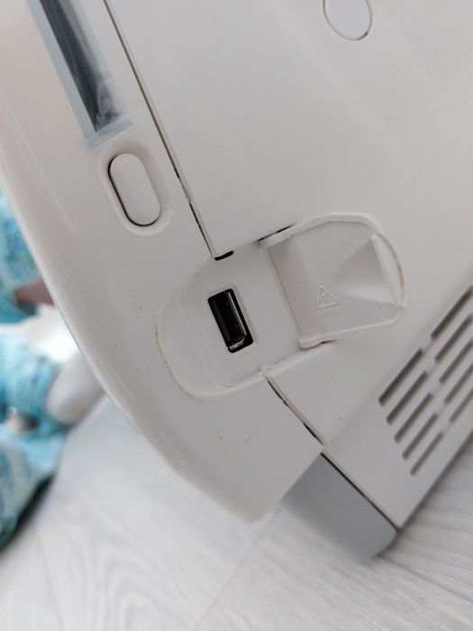 Вышивальная машина Memory Craft 350E