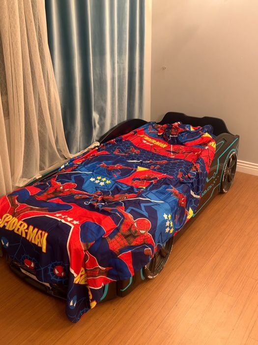 Продам машинка  кровать срочно