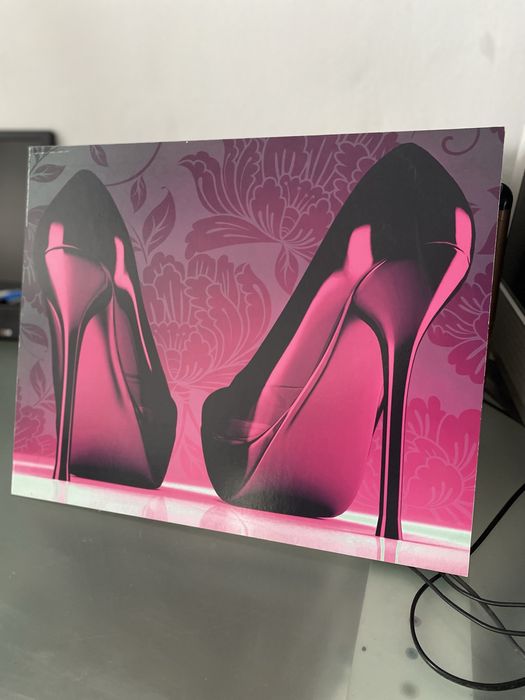 Tablou pictatpe lemn