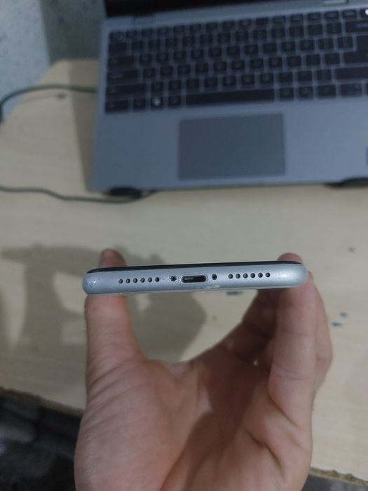 Iphone xr 64gb ishlashiga garantiya