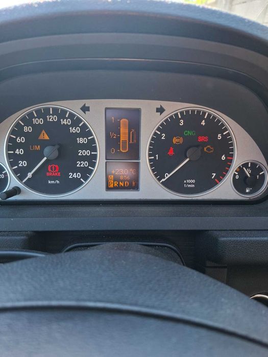 Mercedes B180 2008г. метан