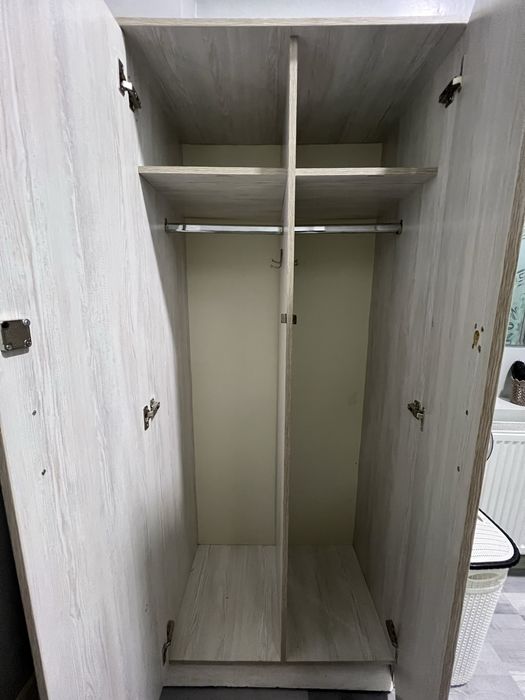 продается шкаф высота 190см ширина 120, 1 - по 3 шт, 2-2шт,