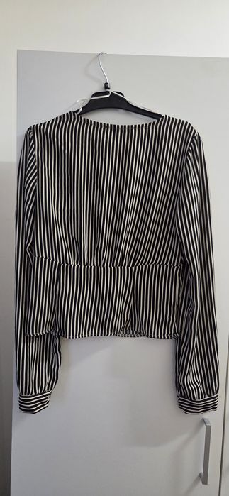 Camasa femei Bershka,marimea Xs,stare foarte buna