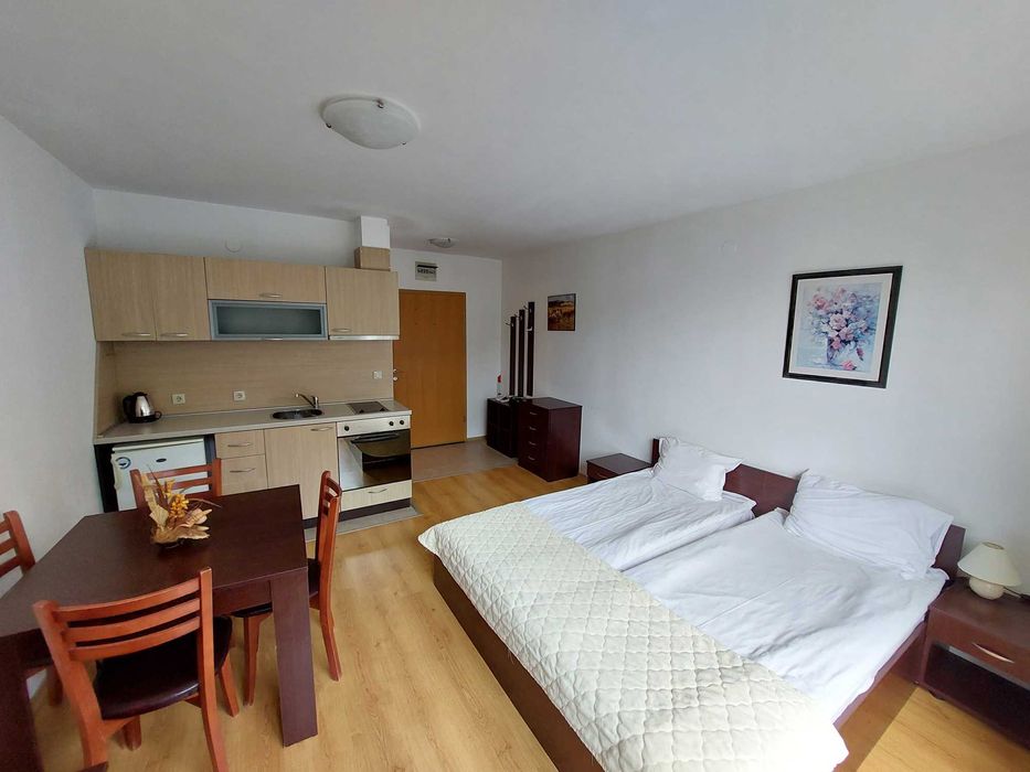 Продава се Едностаен апартамент в Разлог - 35 кв.м за 1000 €/кв.м - Снимка #2