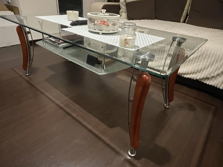 Стъклена маса