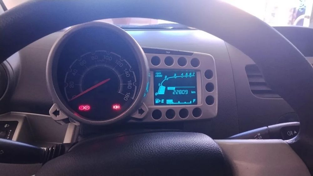 2016 yil moshina oʻzimniki moshina. Kraskasi  toza halol praberg. H