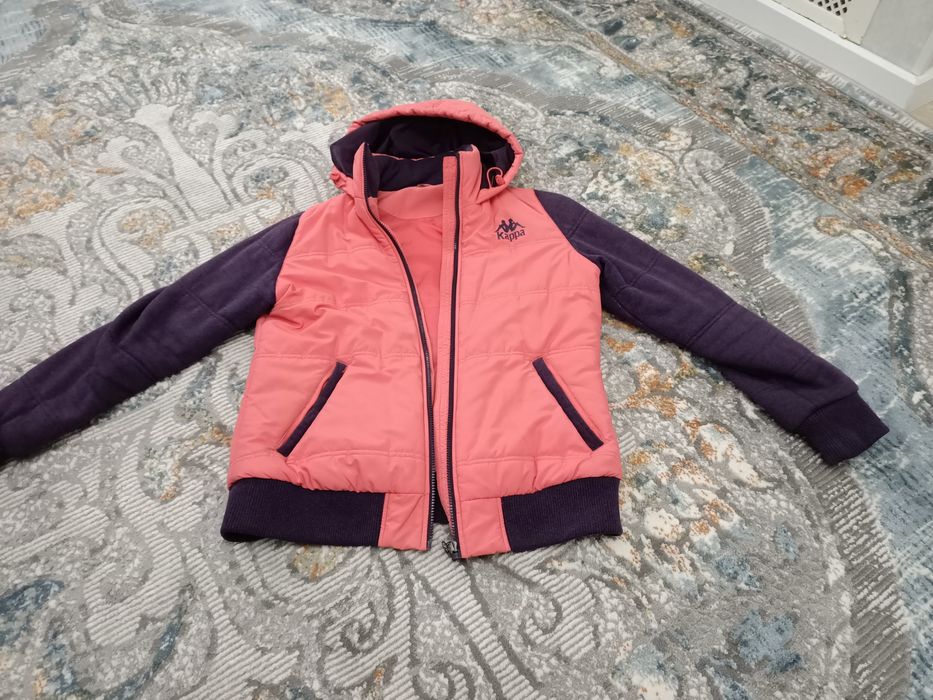 продам куртку Kappa