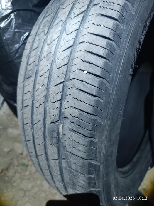 Продам летнюю резину на 17