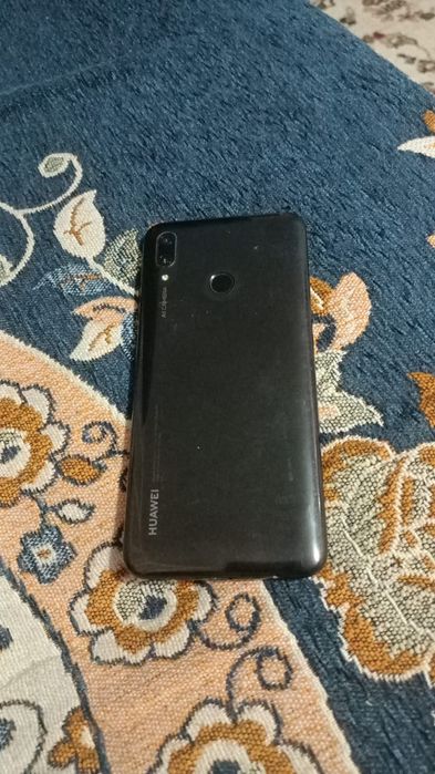 Huawei P Smart в хорошем состоянии