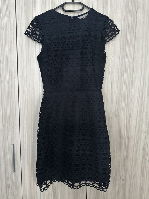 Елегантна рокля дантела H&M