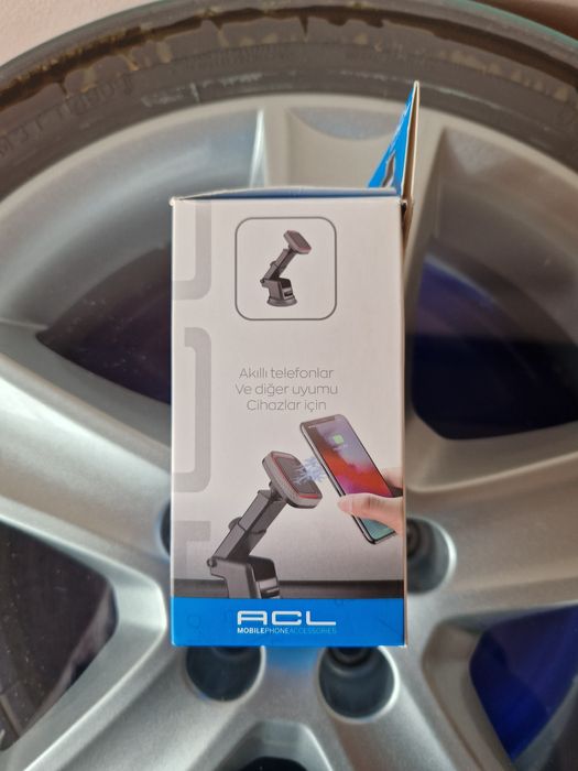 Стойка за телефон