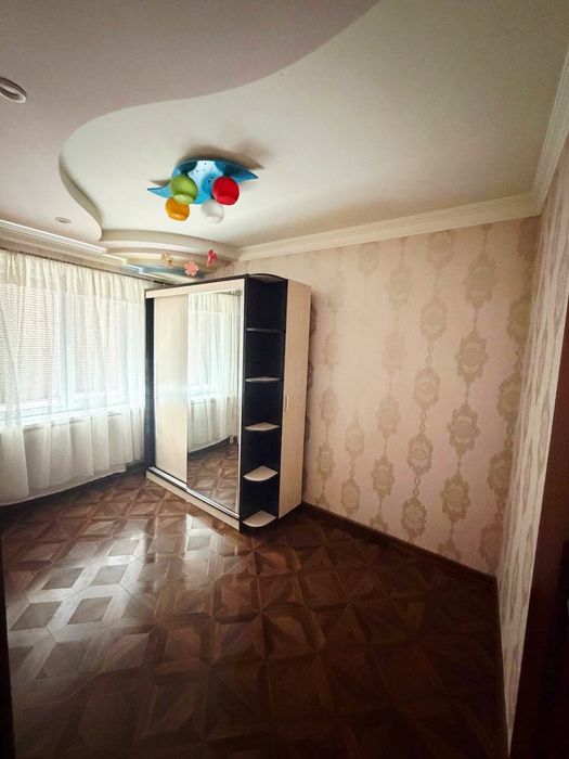 Продается 3/1/4. 77 серия Яккасар.район Ракат Махалля