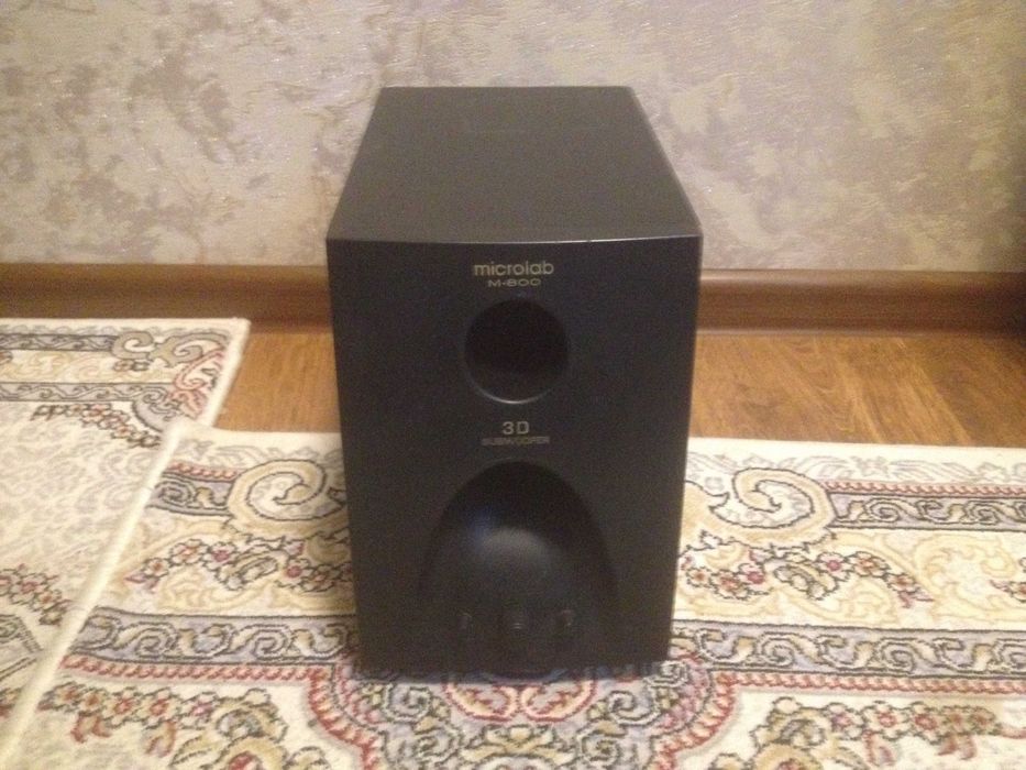Сабвуфер Microlab M 800 без колонок