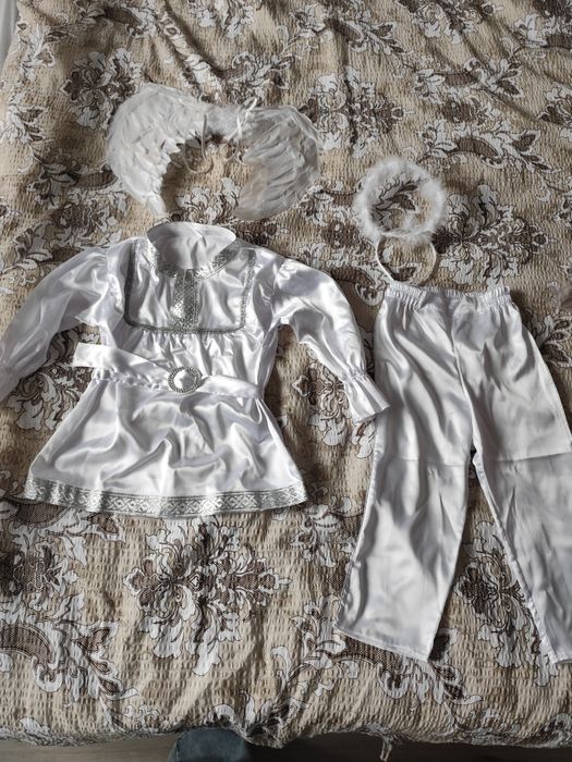 Costum băiețel îngeraș serbare