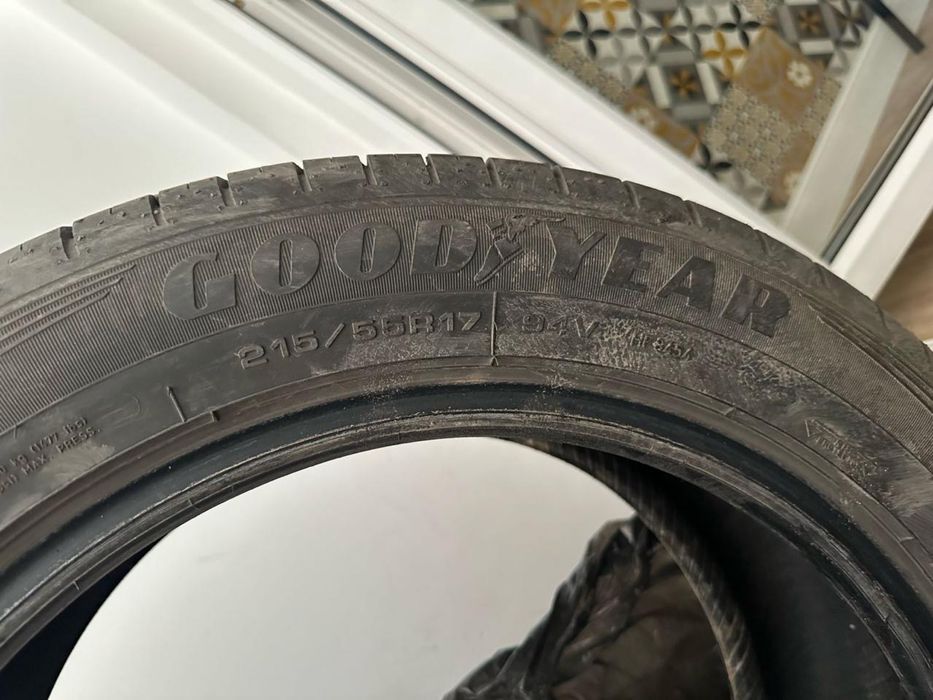 Шины Goodyear 215/55/17
