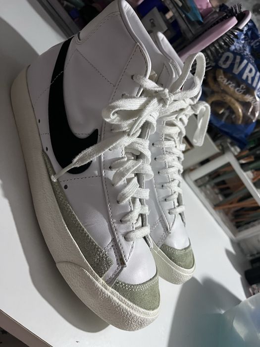 Vand nike blazer mid77