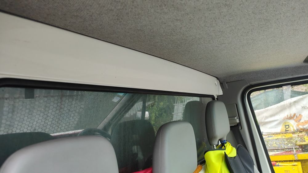 Volkswagen LT 46 an 2006 2.8TDI fără rugină, pemis B