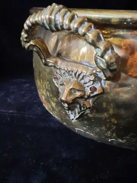 căldărușă, vas vechi din alama