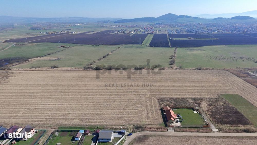 Comision 0% Teren Cu Potențial -Localizat La Intersecția Drumul Cu P