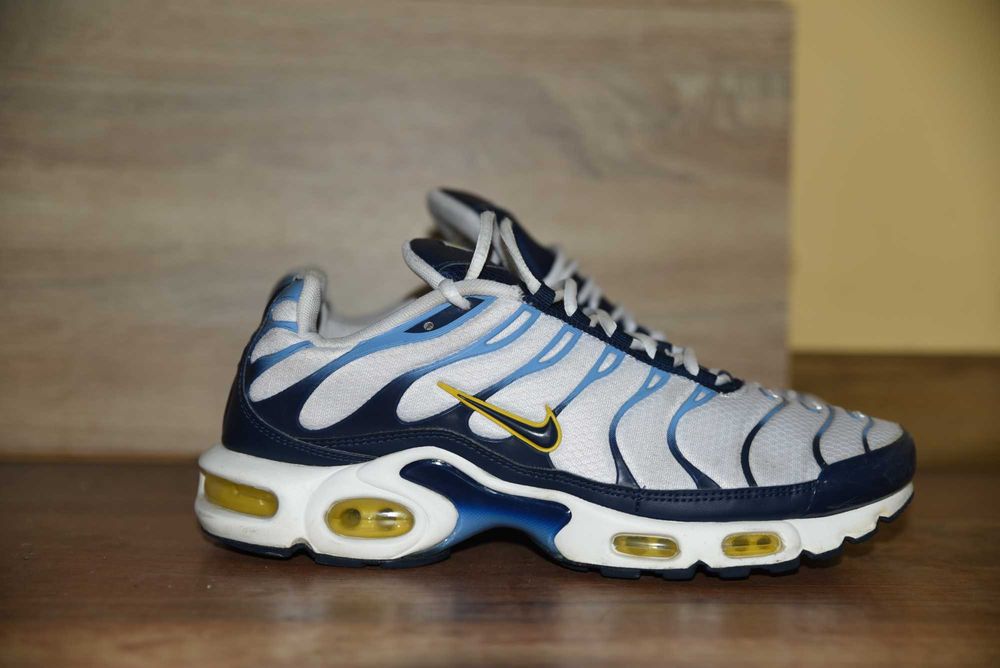 Nike Air Max Plus White Navy Gold, оригинални, номер 43
