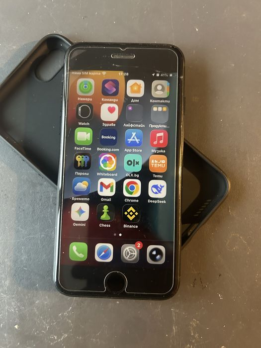 Iphone CE 2022 в добро състояние