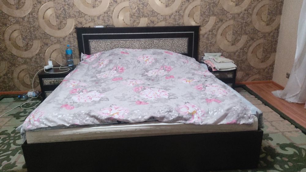 Продам 2х спальный кровать с тубой