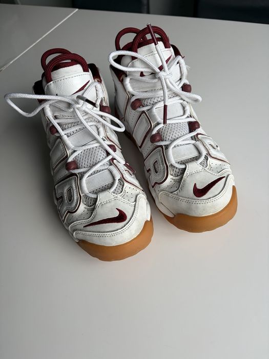 Nike AirMore UPTEMPO