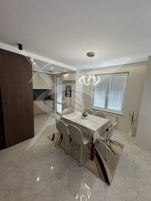 Дава се под наем Четиристаен апартамент в София, Манастирски ливади - 145 кв.м за 1495.83 € - Снимка #2