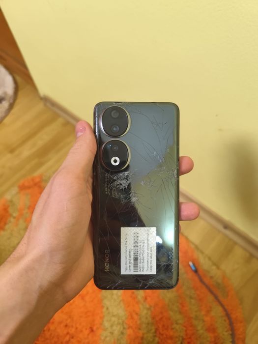 Honnor 90, citiți descrierea