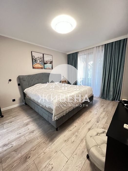 Продава се Къща в с. Топола, Област Добрич - 198 кв.м за 1049 €/кв.м - Снимка #10