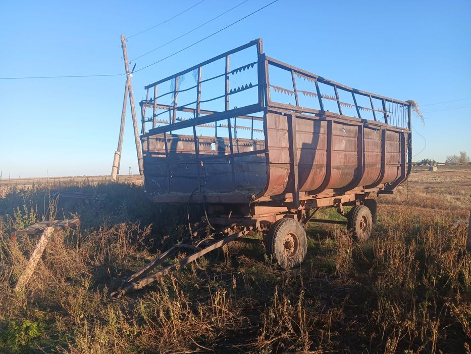 Продам прицеп сеновозный