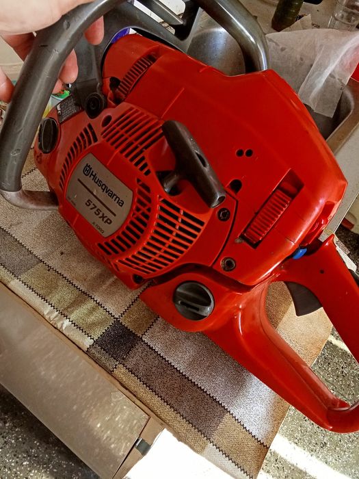 Продавам "Husqvarna"575 на части