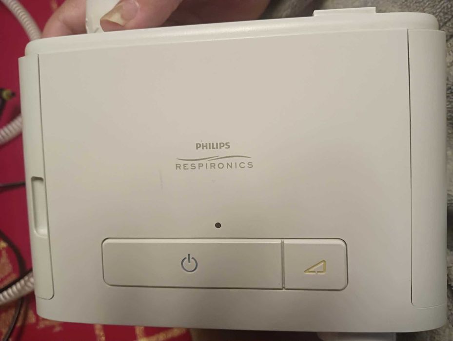 Dispozitiv medical utilizat pentru tratamentul apneei în somn Philips DreamStation