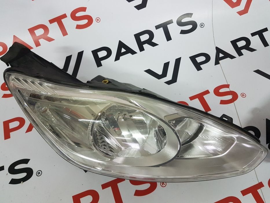 Фарове фар стопове стоп предна броня за Ford Focus C-Max 1 2