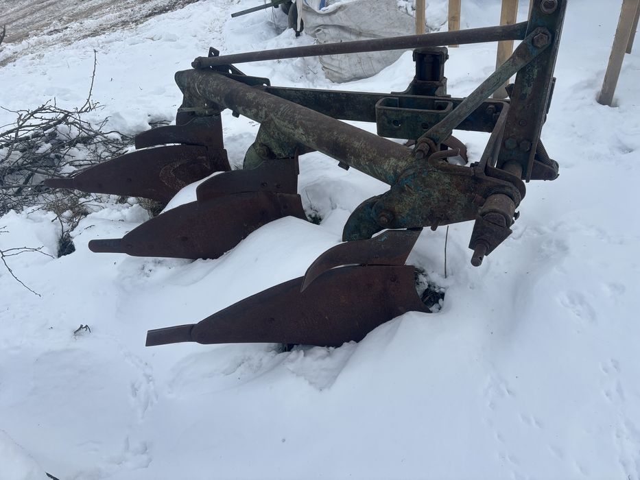 Plug romanesc 3 brazde