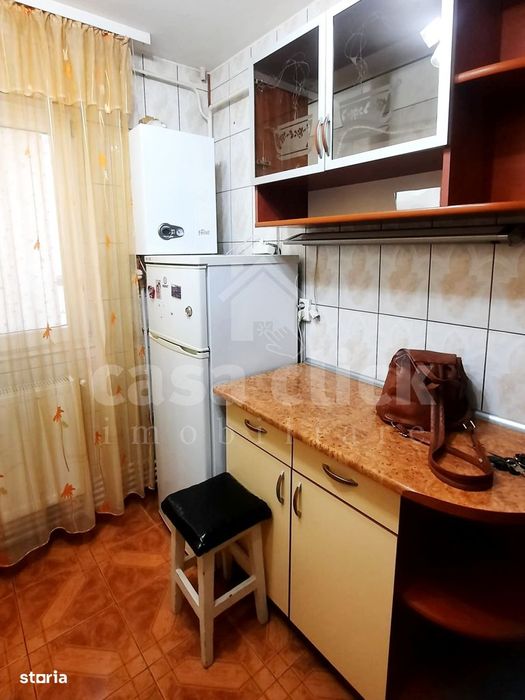 Apartament 2 camere, mobilat, centrală – Micro 21